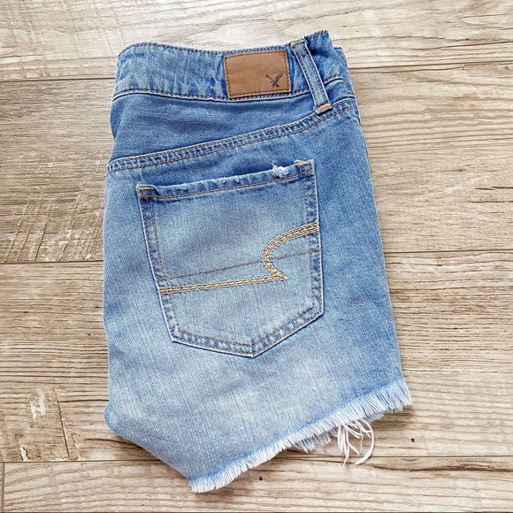 American Eagle Tomgirl Shorts size 0 - Picture 3 of 6
